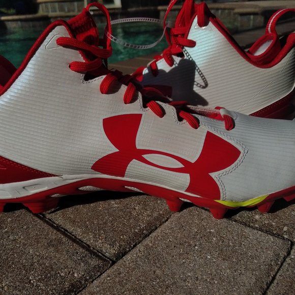 Under Armour Elite Mid Football Cleats – Size 15 – New - Picture 1 of 9